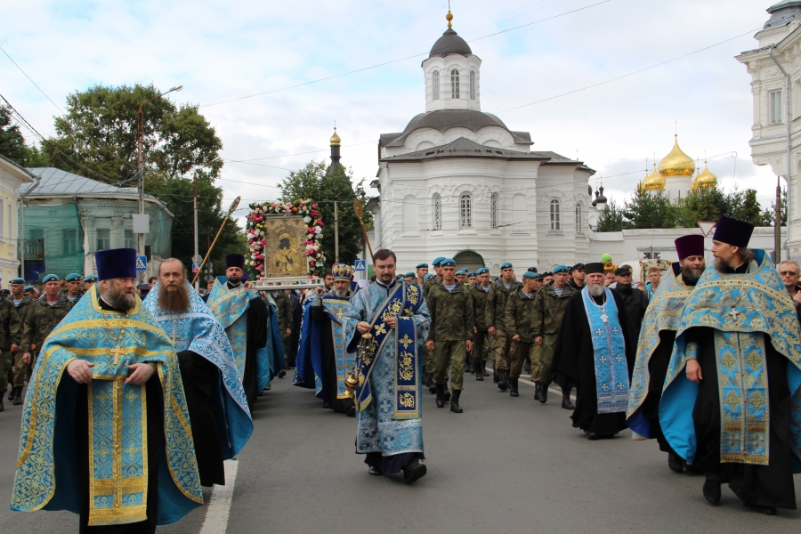Главная святыня земли костромской