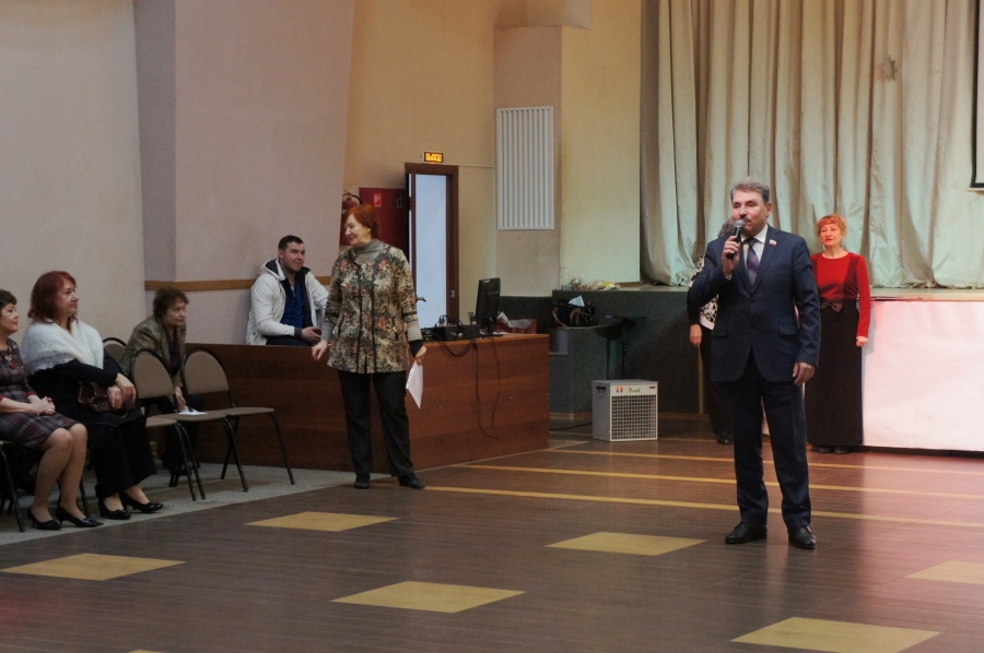 Поздравление ветеранов