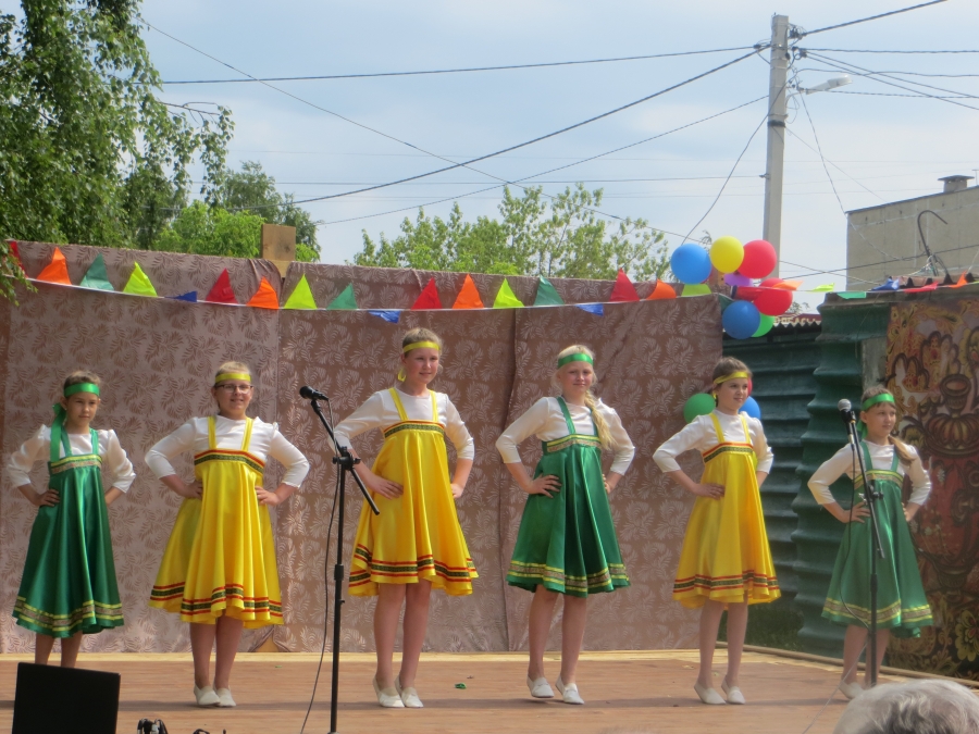 День поселка