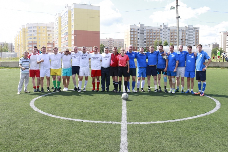 Товарищеские матчи депутатов