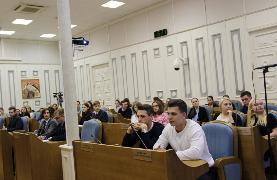 Школа парламентаризма