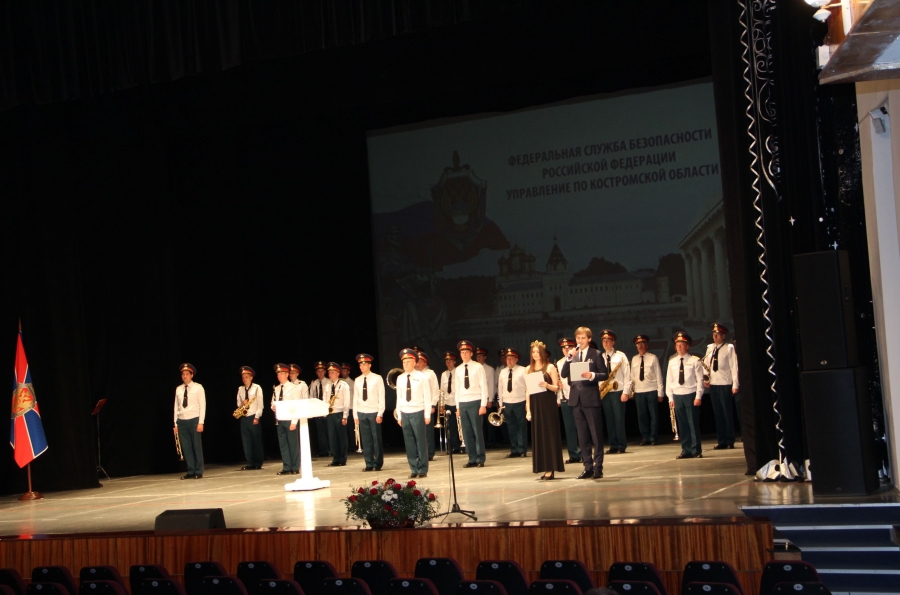 Под надежной защитой