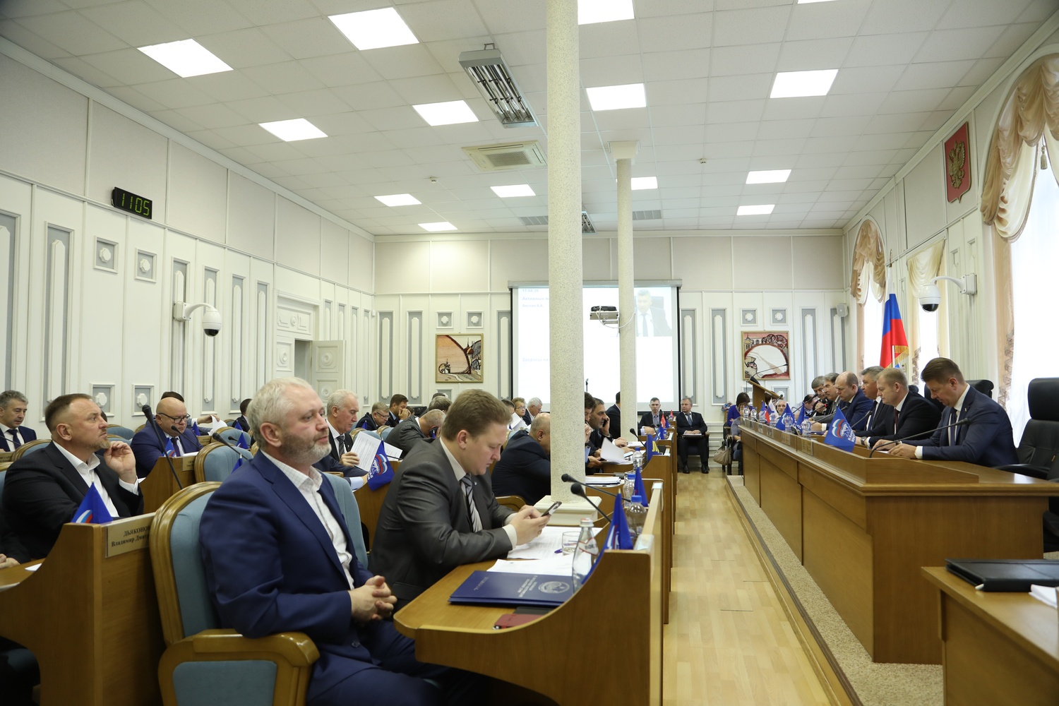 Сельских депутатов избавят от обязательных деклараций