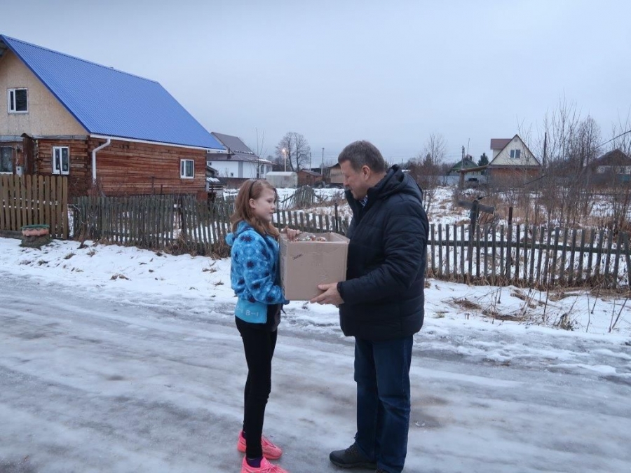 «Подари ребенку Новый год»