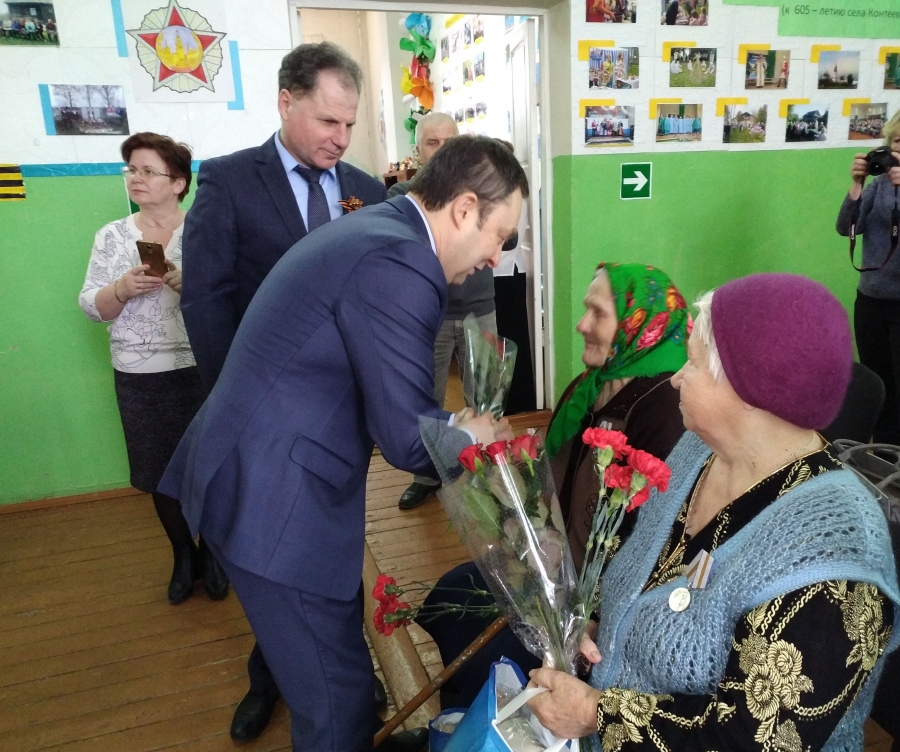Юбилейные медали получили буевляне