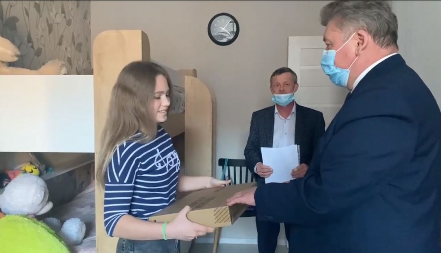 Техника в подарок