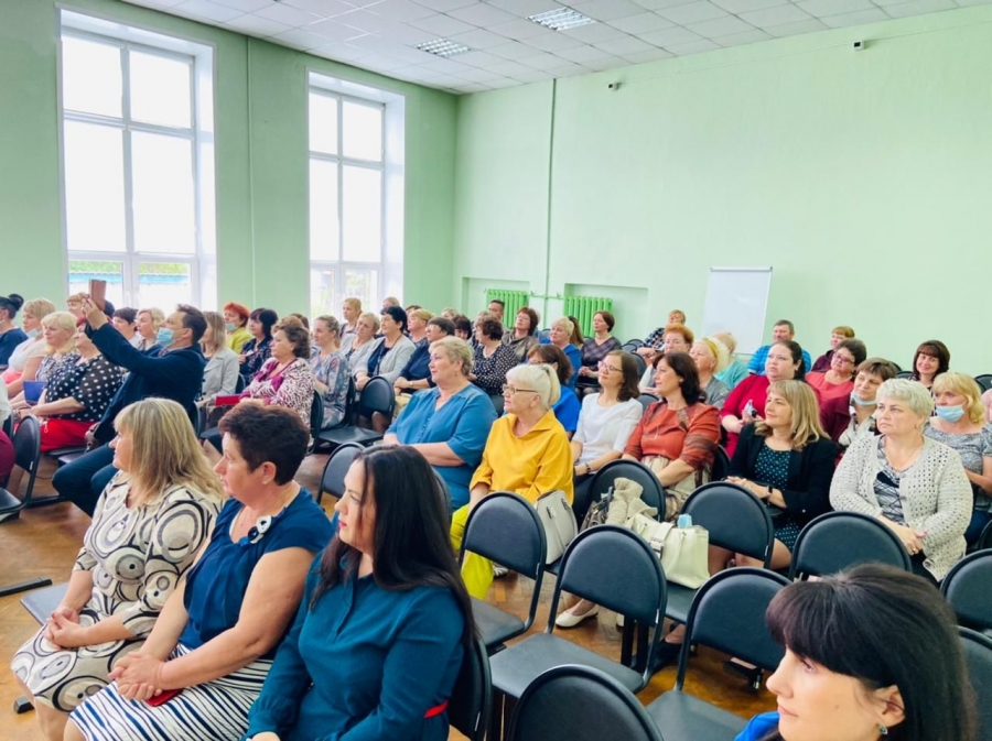 С Днем социального работника